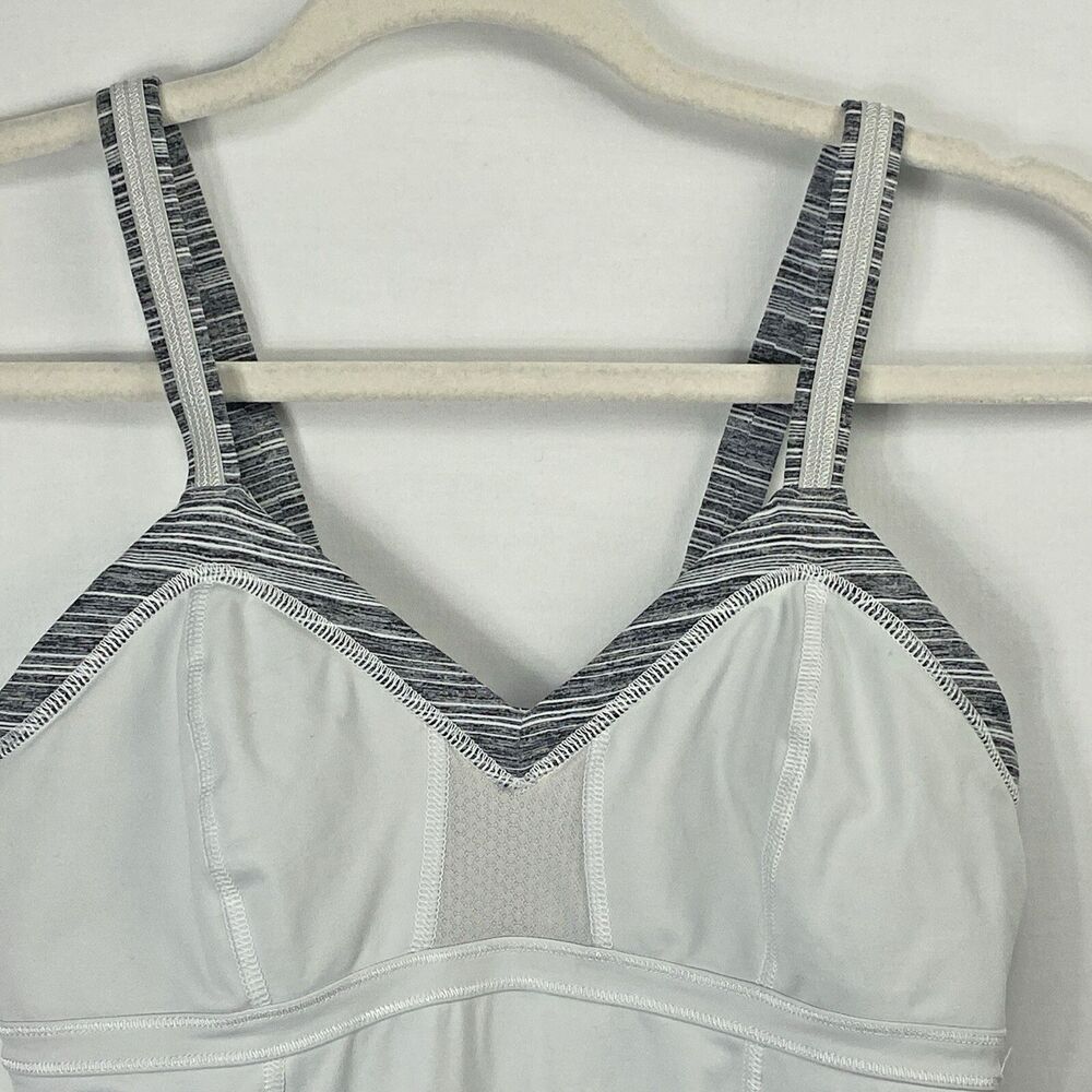 Lululemon Racerback Tank Top Size 8 Gray w/ White Stripes Gathered Waist